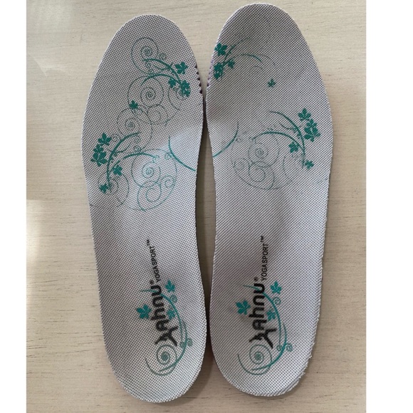 Ahnu Womens Yoga Sport/Flex Cross Trainer Sneakers - Picture 9 of 9